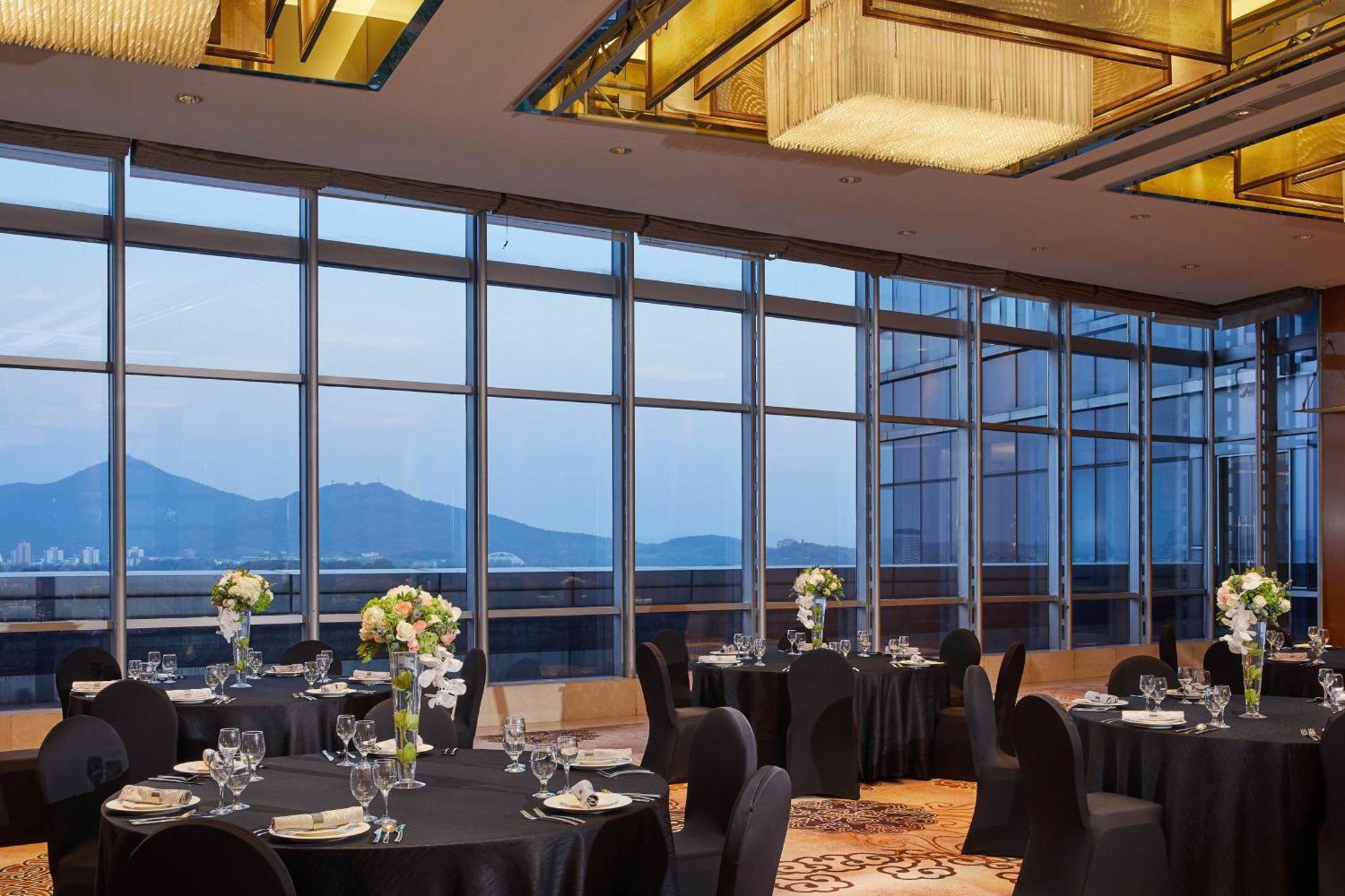 The Westin Nanjing Xuanwu Lake Eksteriør bilde