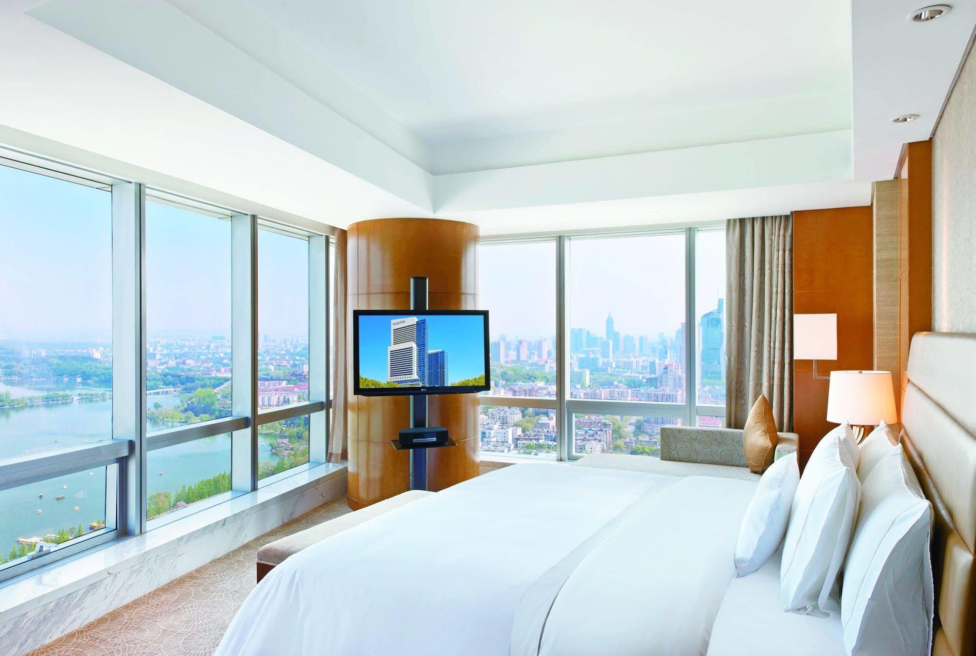 The Westin Nanjing Xuanwu Lake Eksteriør bilde